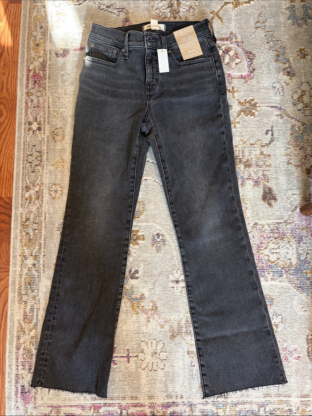 NWT 25 Madewell 25 Mid-Rise Kick Out Jeans